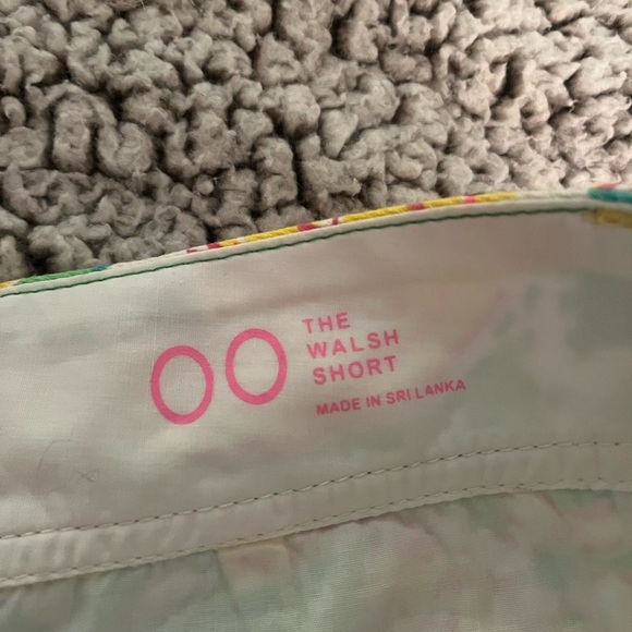 Lilly Pulitzer Walsh Short women’s size 00 - Picture 4 of 4